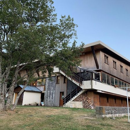 Auberge De Jeunesse Hi Льо Мон-Дор Екстериор снимка